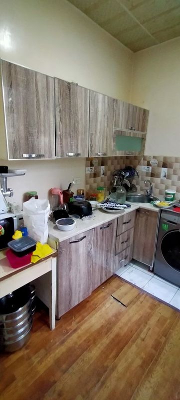Кухни мебель сотилади