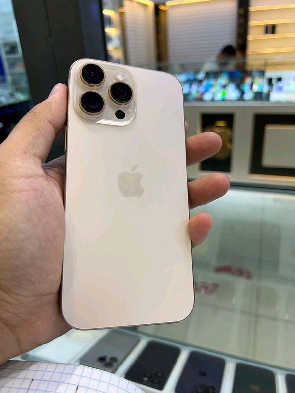 iphone 16 pro max iphone 16 pro max