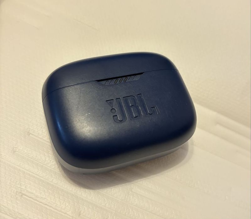 Наушники JBL