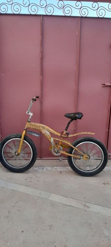 Velosiped sotiladi