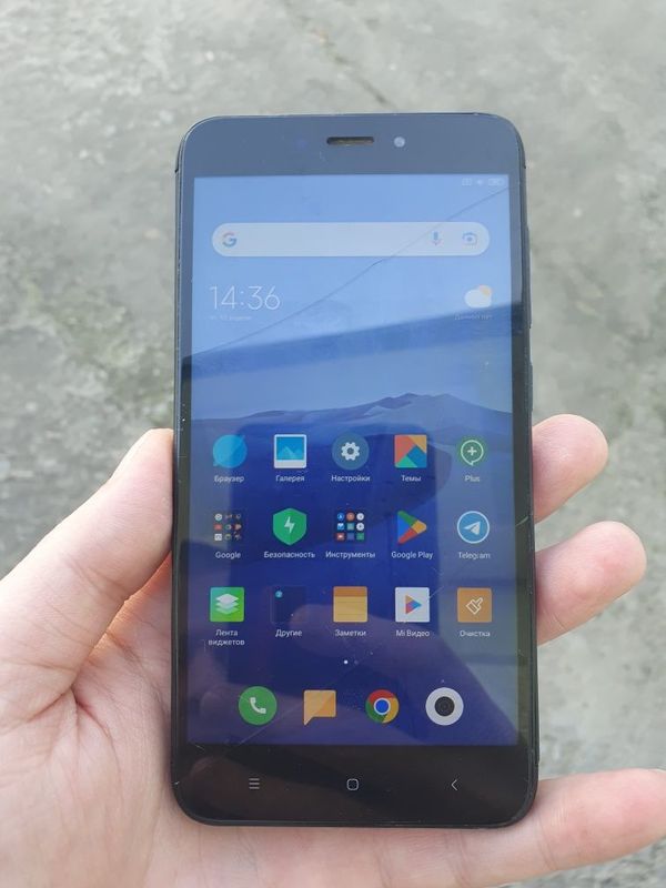 Redmi 4x (3/32 black) Redmi 4x (3/32 black)