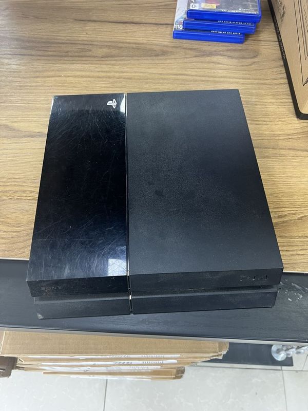 Ps4 slim 2 ta jo’stiki bilan Ps4 slim 2 ta jo’stiki bilan