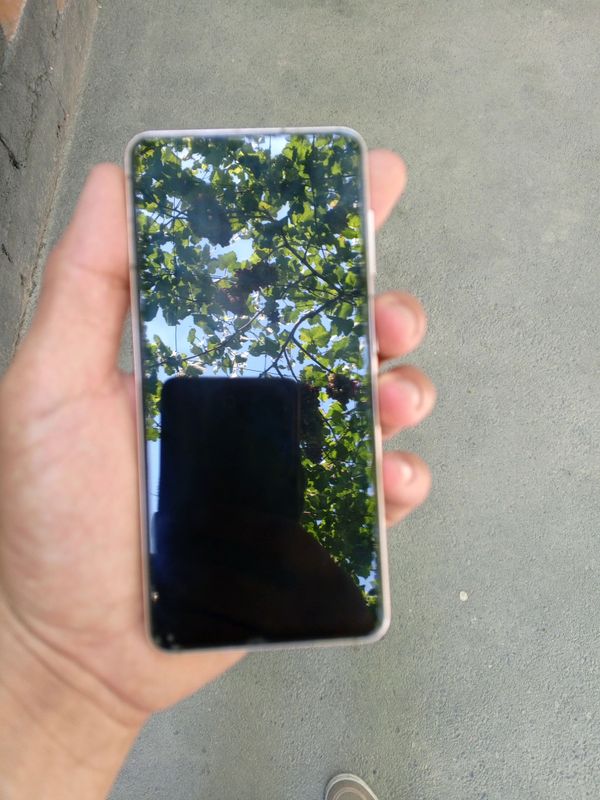 Samsung S21 5G Samsung S21 5G