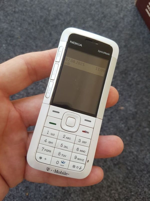 Nokia 5310 xpress music sotladi
