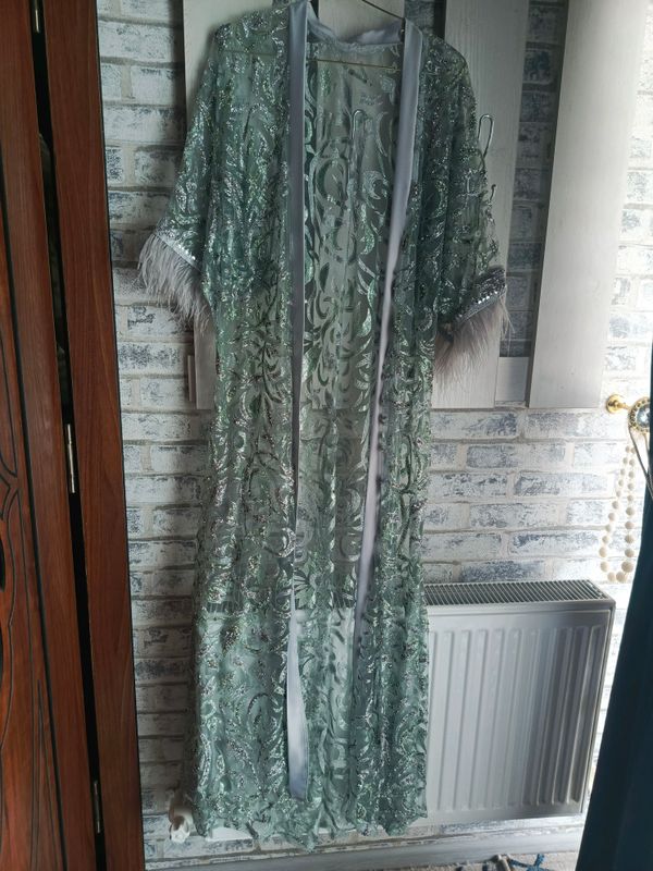 Vecherniy koʻylak Vecherniy koʻylak