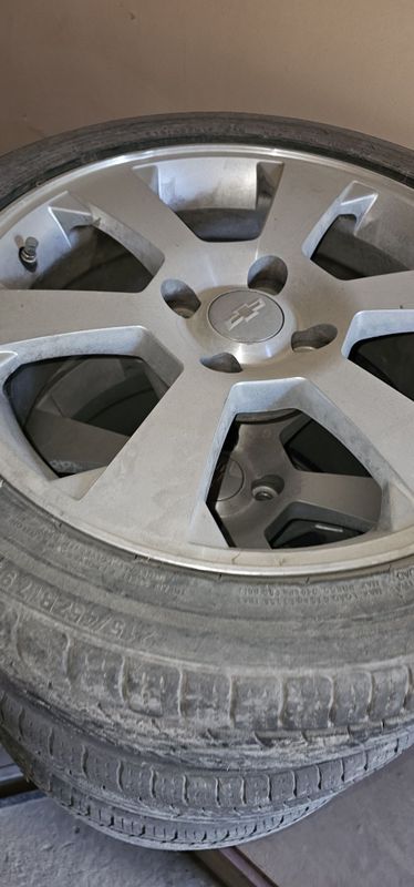 Диска балон 215/45/17 жентрага тушади Диска балон 215/45/17 жентрага тушади