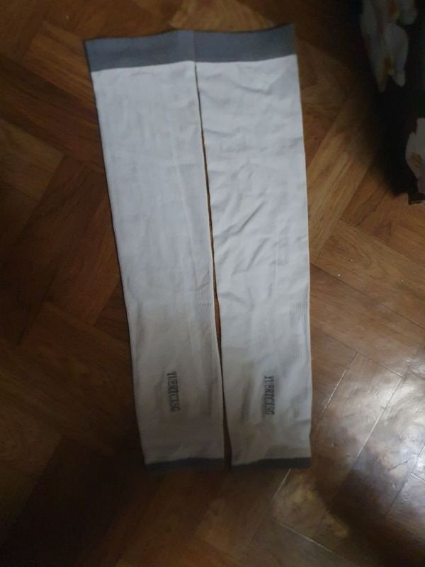 Продаются рукава от солнца