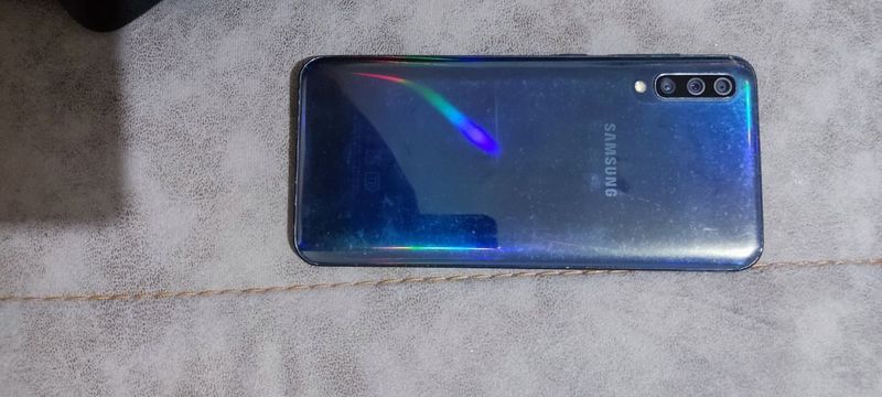 Samsung galaksi A50