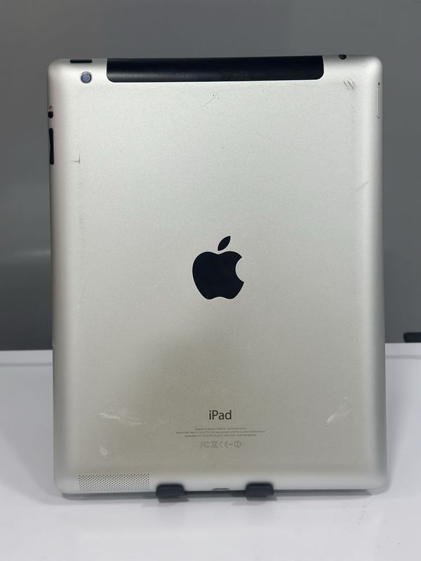 Продаю ipad 4 на запчасть Продаю ipad 4 на запчасть
