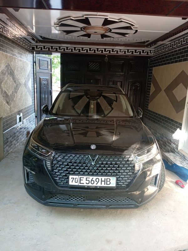 nissan vinusia sotiladi nissan vinusia sotiladi