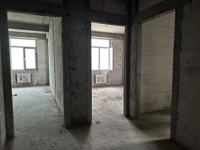 Жк Parkent Plaza Коробка 2х комнатаня С кадастром Паркенсткий 75м2; Жк Parkent Plaza Коробка 2х комнатаня С кадастром Паркенсткий 75м2;