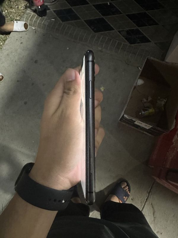 Iphone 11 xotra 128