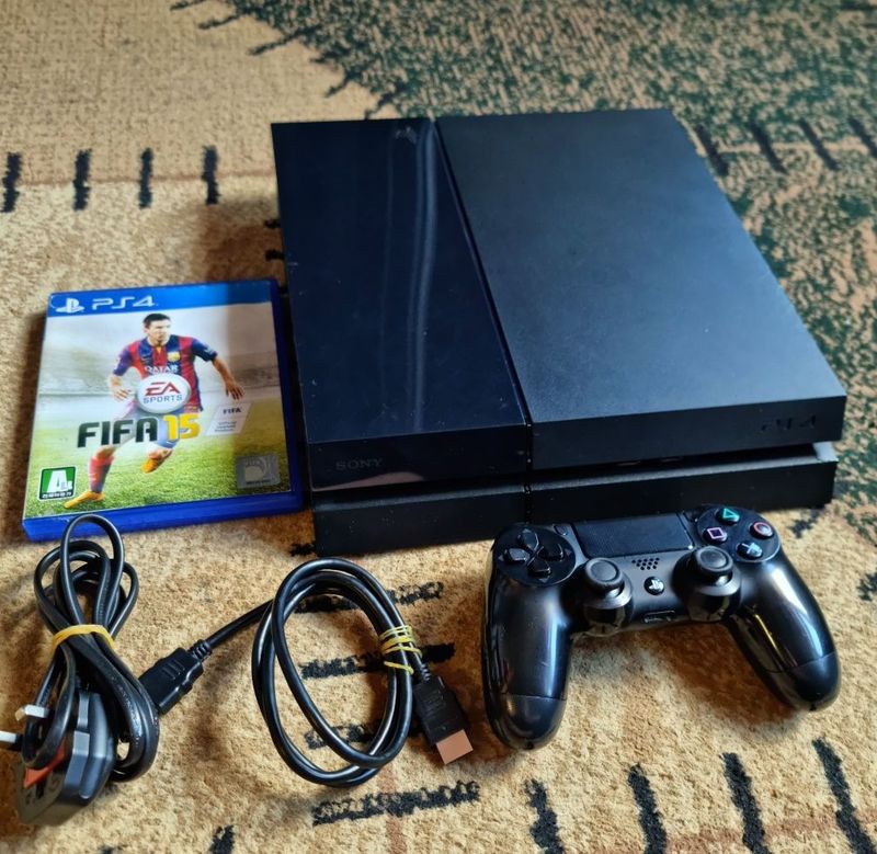 Playstation 4 500 GB 11.02 versiya