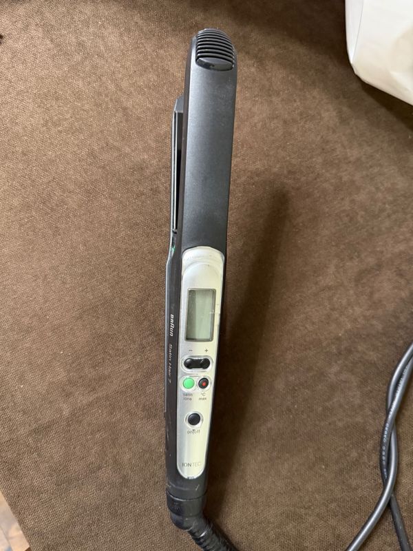 Продам бу утюжок, выпрямитель для волос Braun series 7