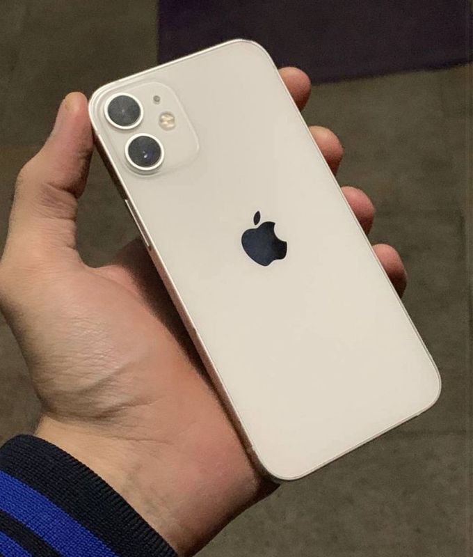 Iphone 12 holati: zòr