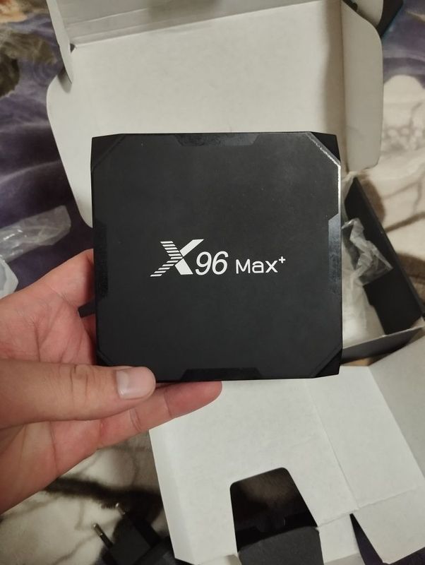 Smart TV X BOX 96 MAX + Smart TV X BOX 96 MAX +