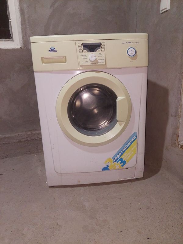 Продам стиральную машину Атлант 5кг