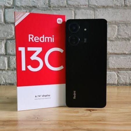 Redmi 13C telefoni.