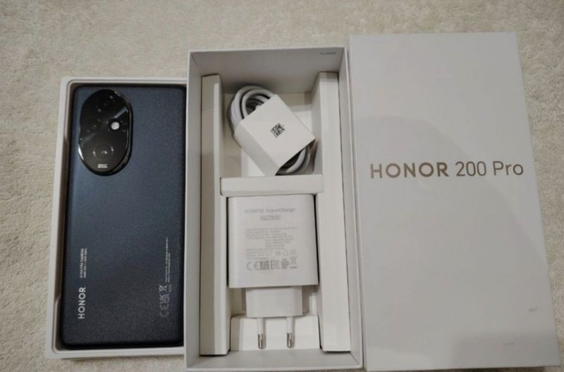 Honor 200 Pro 12/512 Gb Honor 200 Pro 12/512 Gb