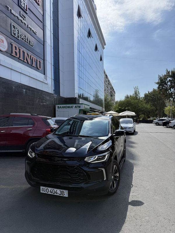 Tracker 2 2023 premier
