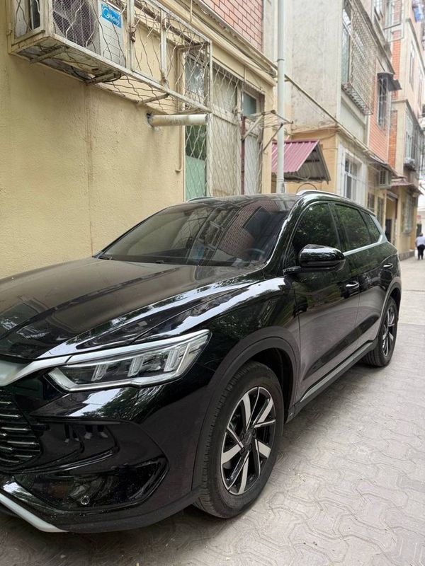 Byd song pro 2024 yil ohirida olingan gibrit 1200 km yuradi Byd song pro 2024 yil ohirida olingan gibrit 1200 km yuradi