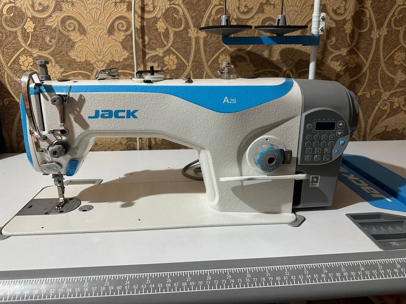 Оверлок Jack A2 va Jack E4 Новый/ Янги Оверлок Jack A2 va Jack E4 Новый/ Янги