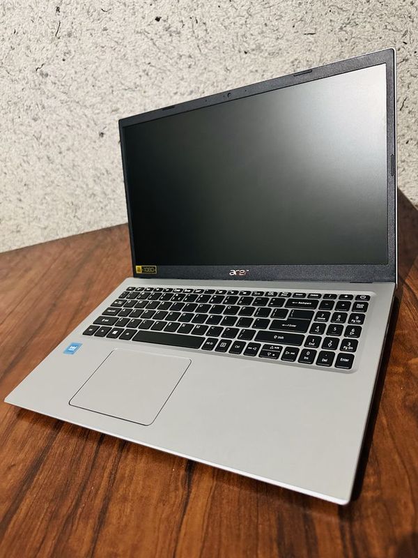 Acer 4500 holati yaxshi ishlashi zur aybi yuq Acer 4500 holati yaxshi ishlashi zur aybi yuq
