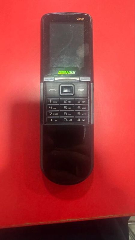 8800 GIONEE. V/P 8800 GIONEE. V/P