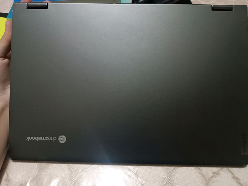 Lenovo Chromebook сенсорный можно как планшет