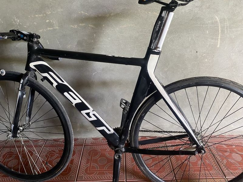 Velosiped track bike, fixed gear(фикс) Velosiped track bike, fixed gear(фикс)