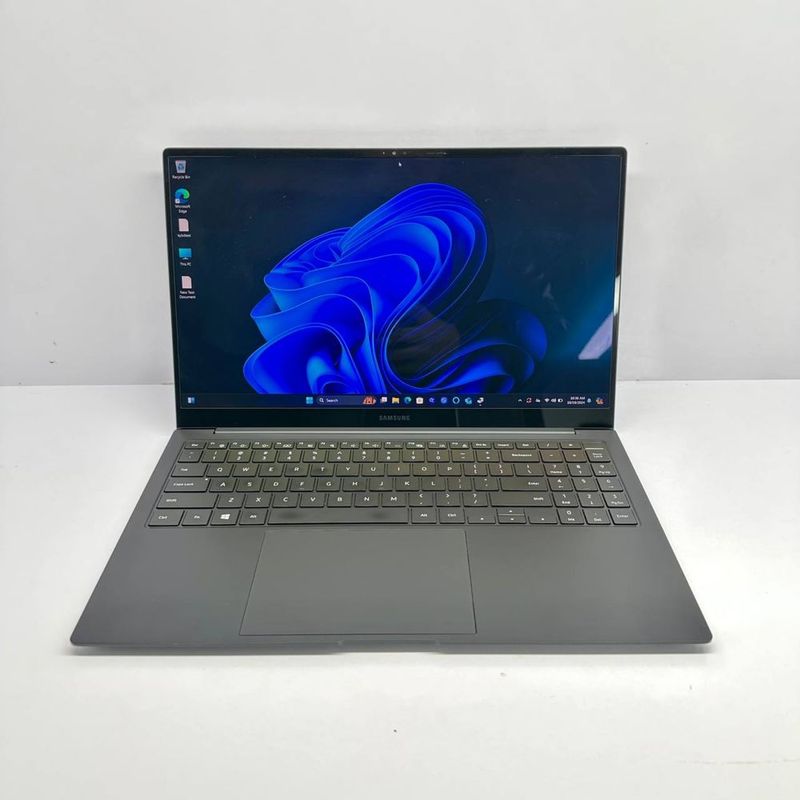 Samsung book pro