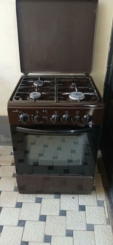 Gaz plita Cezaris Gaz plita Cezaris