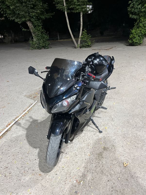 3000W 72V Электрический мотоцикл Kawasaki Ninja 3000W 72V Электрический мотоцикл Kawasaki Ninja