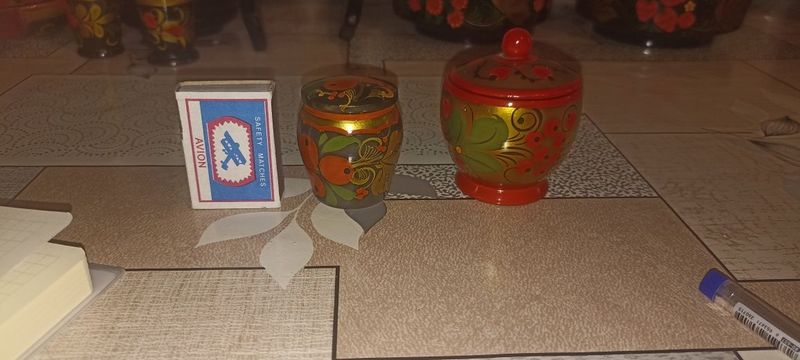 Продаю бочонки с крышкой Хохлома Продаю бочонки с крышкой Хохлома