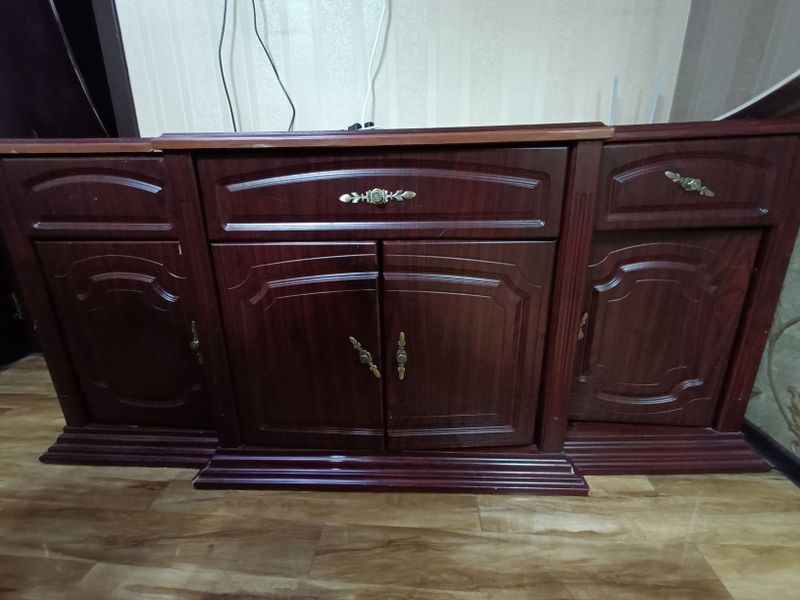 СРОЧНО!!! Комод сотилади СРОЧНО!!! Комод сотилади