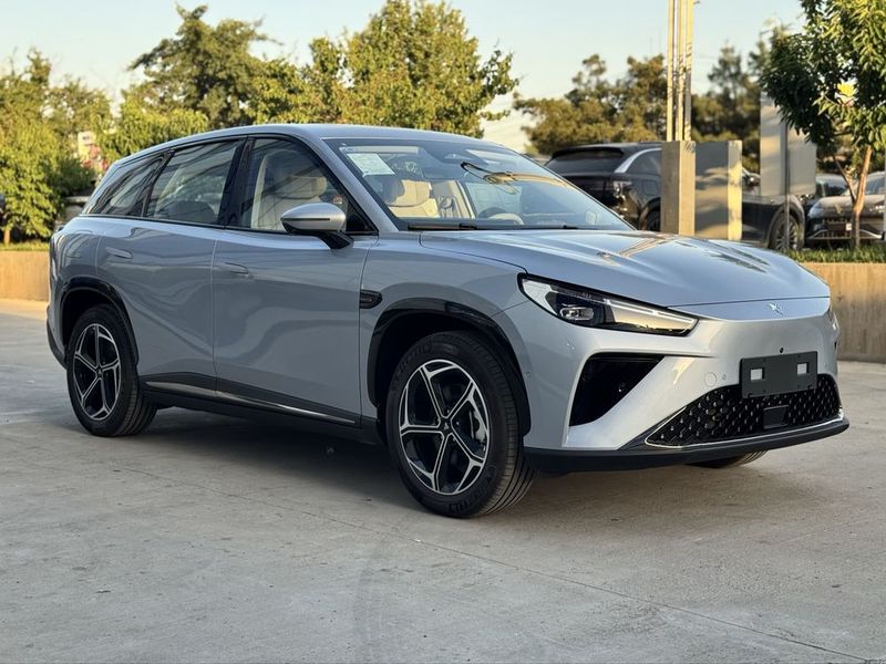 Neta L Hybrid 2025 Neta L Hybrid 2025
