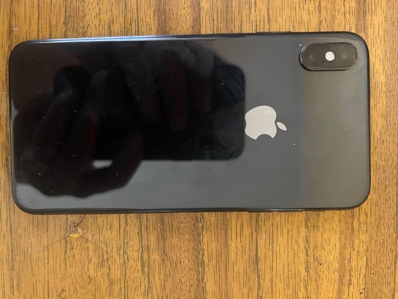 Ipxone xs max 64 gb Ipxone xs max 64 gb