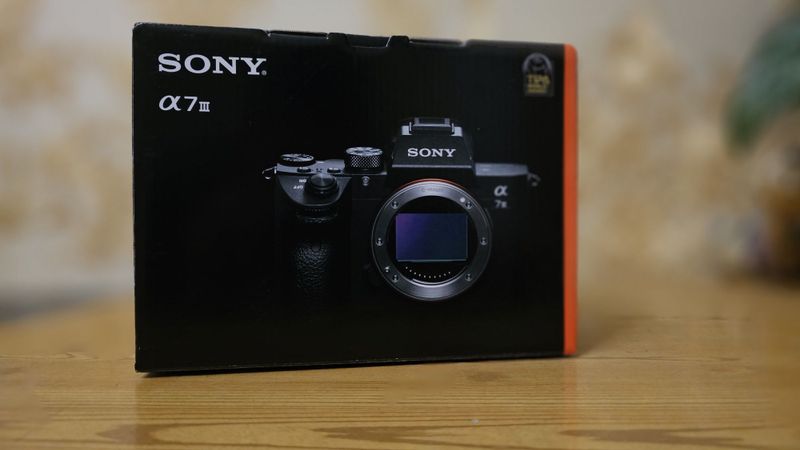 SONY Alpha 7 III и SONY Alpha 7 IV