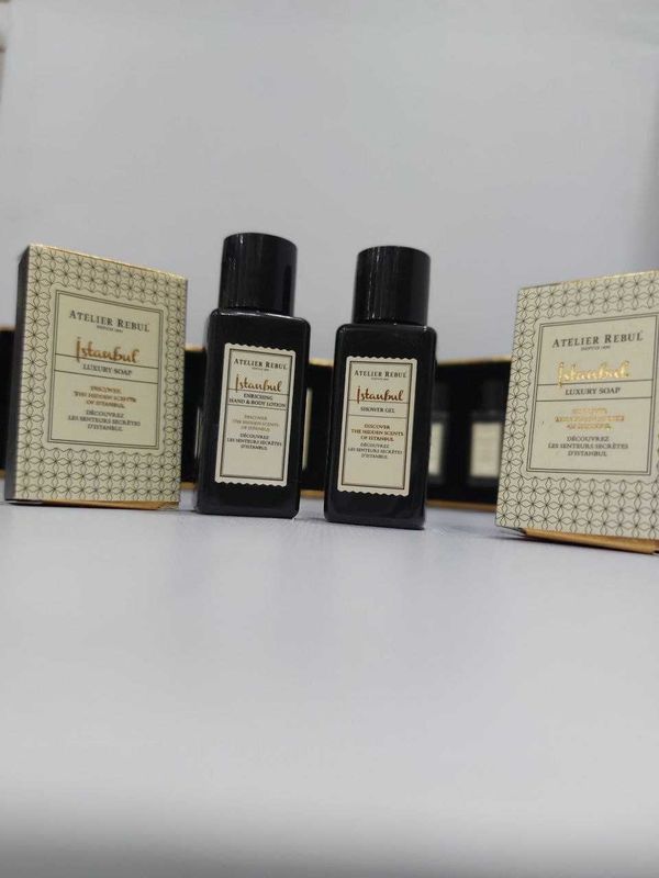 Suyuq sovun klassik uslub tarafdorlari uchun Hotel Collectiondan Suyuq sovun klassik uslub tarafdorlari uchun Hotel Collectiondan