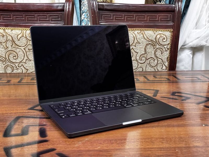 Срочно сотилади! MacBook Pro M3 Pro 18/512GB 91% Срочно сотилади! MacBook Pro M3 Pro 18/512GB 91%
