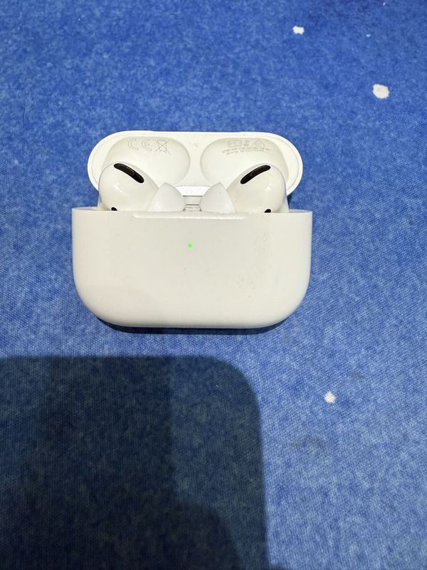 AirPods Pro 1 поколение lightning AirPods Pro 1 поколение lightning