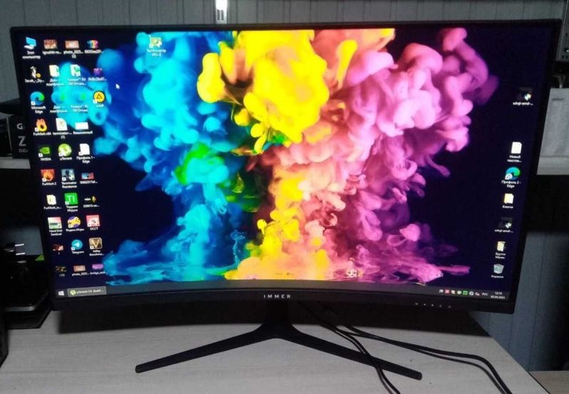 IMMER Monitor 32 Curved 165Hz IMMER Monitor 32 Curved 165Hz