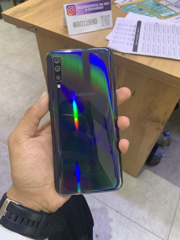 Samsung A50 64 gb Самсунг А50 64 гб Samsung A50 64 gb Самсунг А50 64 гб