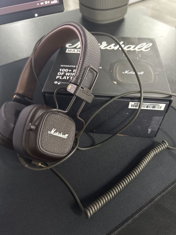Marshall major 5 продаю срочно Marshall major 5 продаю срочно