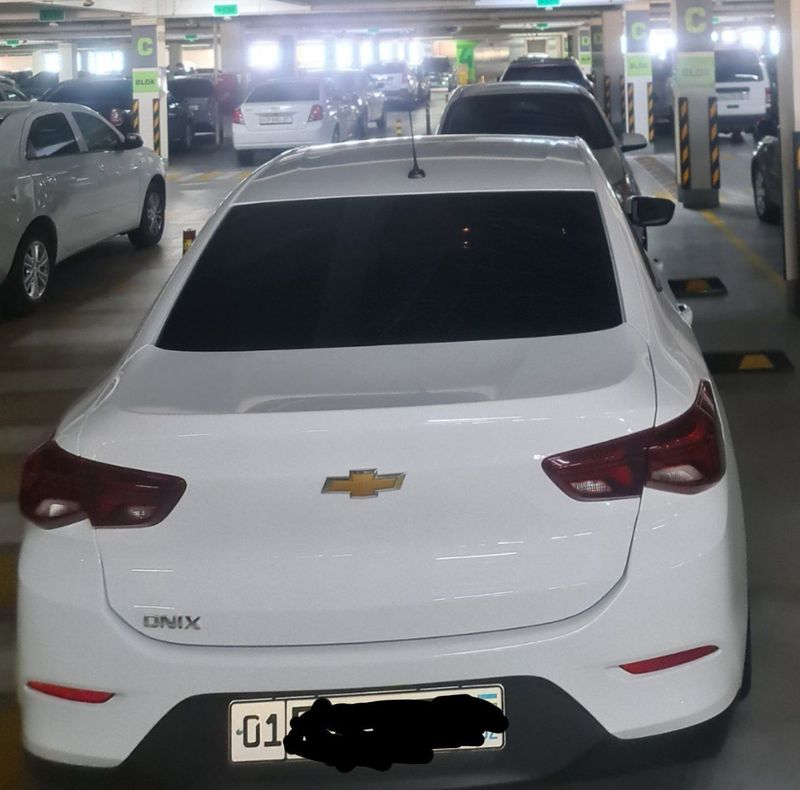 Chevrolet ONIX 1 poziciya sotiladi