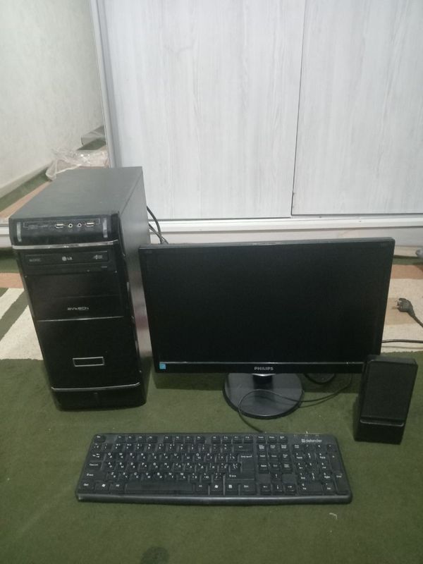 Компьютер Philips