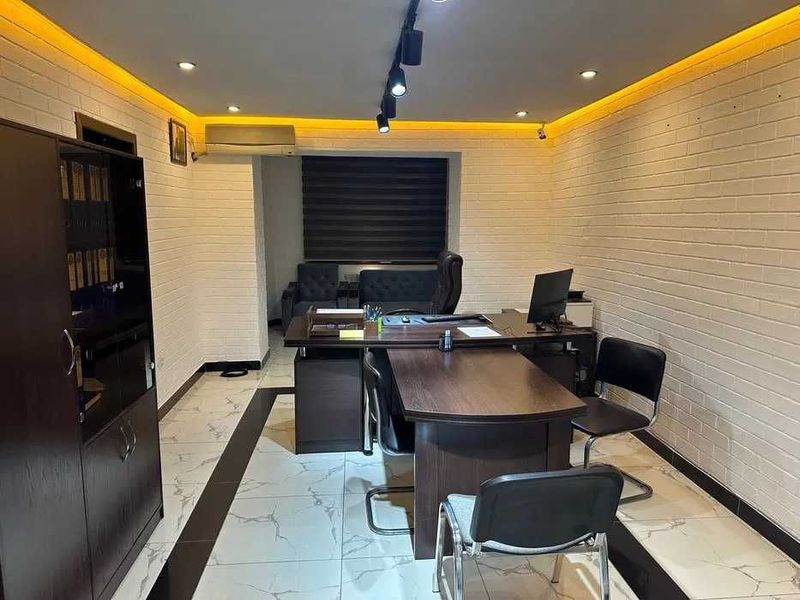 Угловое помещение в аренду — 62 м² в центре Яккасарая, 1 этаж! Угловое помещение в аренду — 62 м² в центре Яккасарая, 1 этаж!