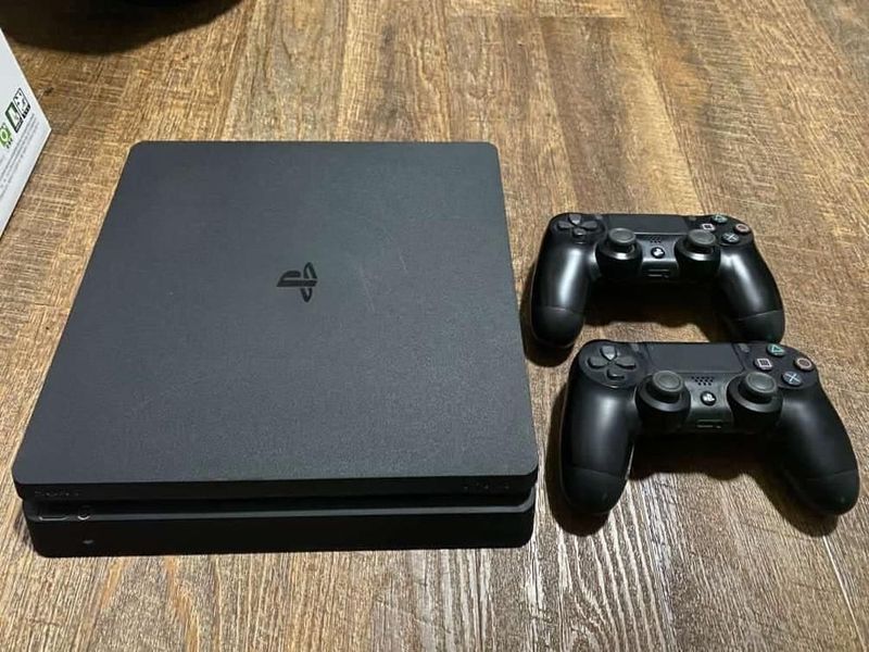 Ps 4 slim 9.00 versia