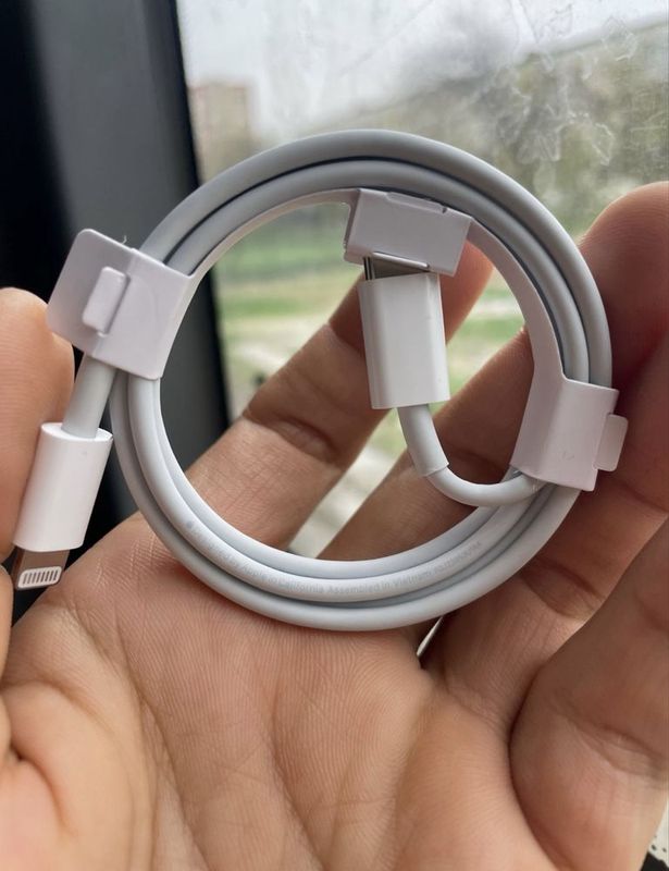 Iphone 14 pro kabel Lighting Iphone zaryadka Iphone 14 pro kabel Lighting Iphone zaryadka