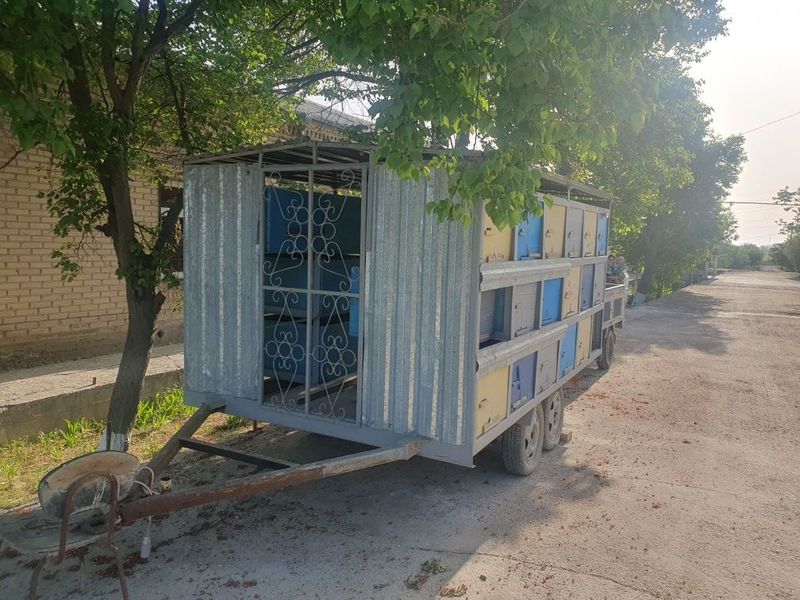 Асал ари прицеп 2500 Асал ари прицеп 2500